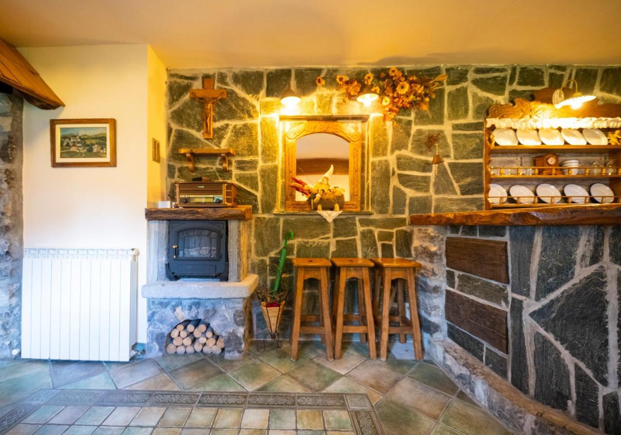 Apartma Alpski Vrt Vojsko Bagian luar foto